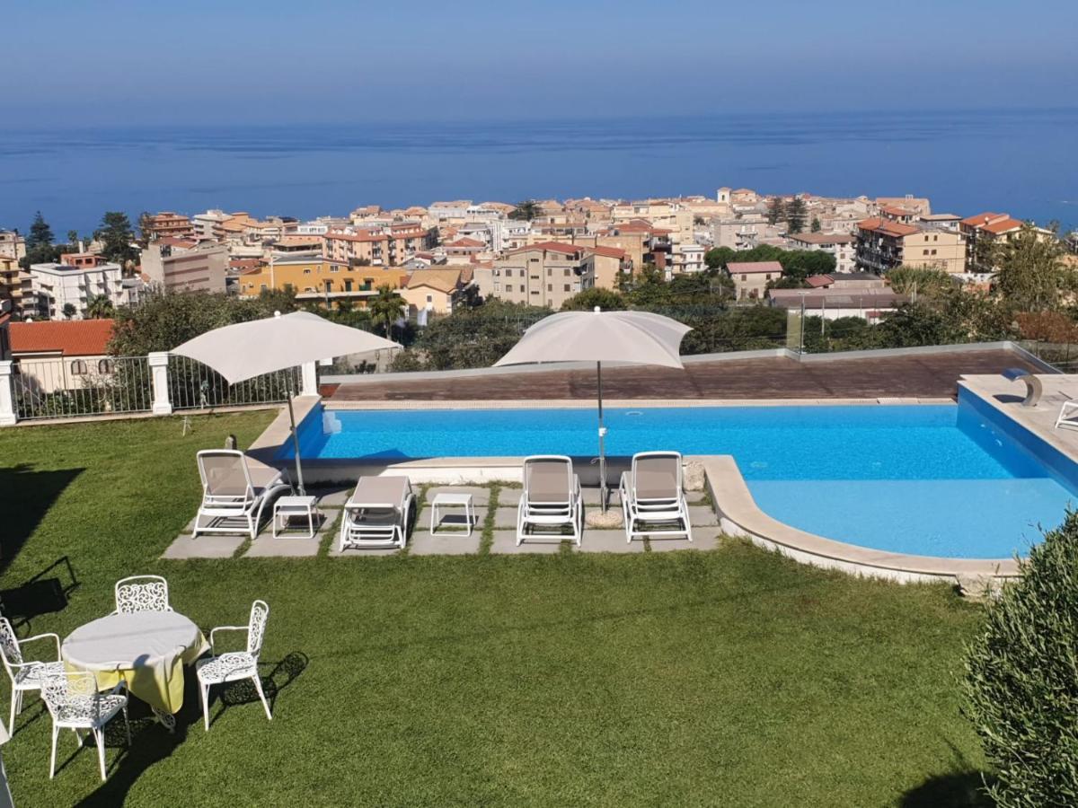 Villa Fontana Tropea Luaran gambar