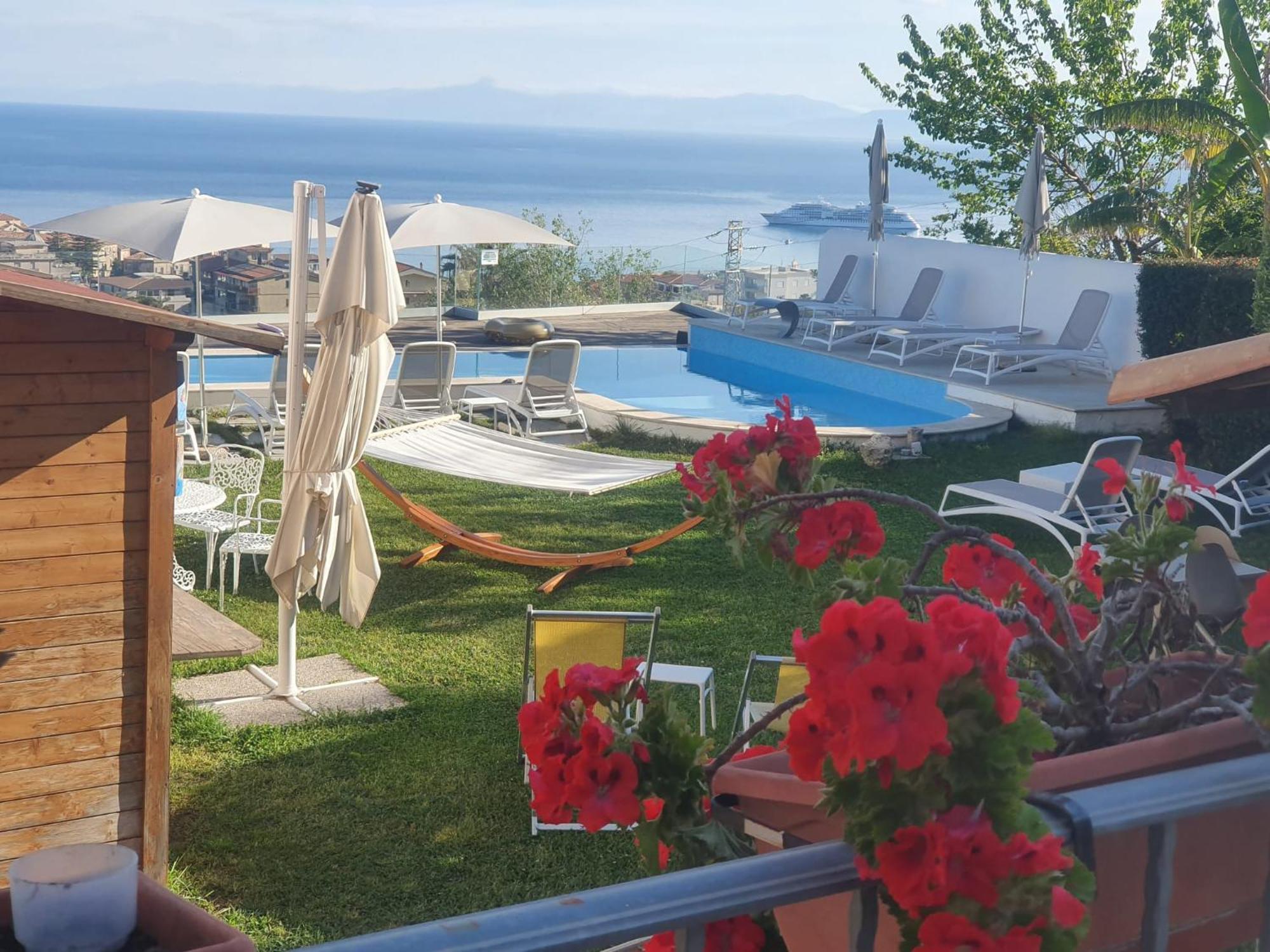 Villa Fontana Tropea Luaran gambar